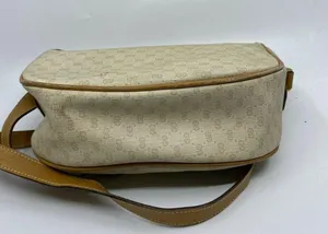 GUCCI Vintage Beige Coated Canvas/ Leather Crossbo thumbnail 11