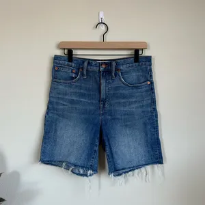 Madewell High Rise Denim Mid Rise Shorts thumbnail 8