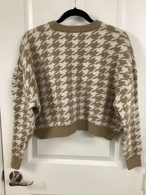 Motel Rocks Margo Jumper in Knit Houndstooth Brown Cropped Sweater thumbnail 3