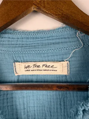 We The Free Summer Daydream gauze Button down in blue size large thumbnail 5