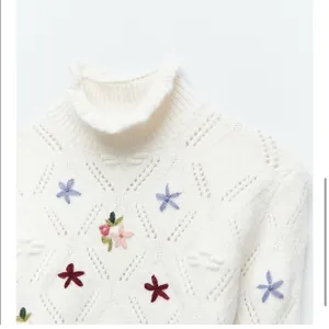 Nwt Floral Knit Sweater thumbnail 5