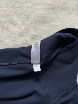 Athleta 7/8 Elation Tight - Navy thumbnail 7
