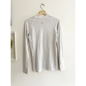 LULULEMON Swiftly Tech White Long Sleeve 2.0 Size 8 thumbnail 4