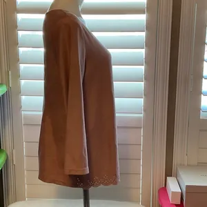 Motherhood Maternity Mauve V-Neck Blouse thumbnail 4