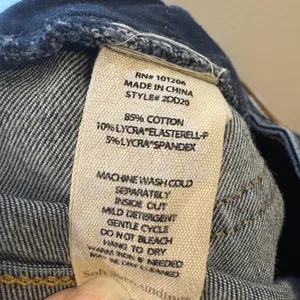 Soft Surroundings‎ Asymmetric Raw Hem Ankle Distressed Jeans Size 4 thumbnail 7