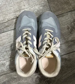 New Balance Sneakers thumbnail 1
