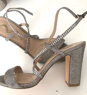 Sparkly Heels Size 9 thumbnail 3