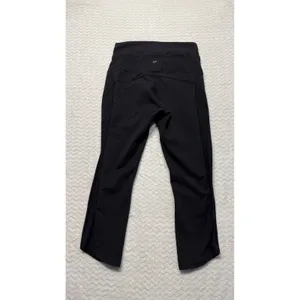 Lululemon Black High Rise Perforated Crop Leggings Size 6 Yoga Running thumbnail 3