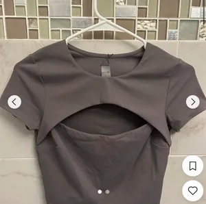 Garage grey Crop Top  thumbnail 2