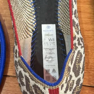 Rothy's The Loafer Women Leopard Print Red Trim Knit Flats‎ Size 8 thumbnail 5