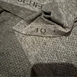 Lululemon Swiftly Tech Short Sleeve Activewear Shirt in Gray/Slate Sz 10 thumbnail 6