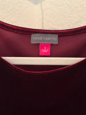 Vince Camuto Burgundy Velvet Puff Sleeve Midi Dress Women’s thumbnail 4