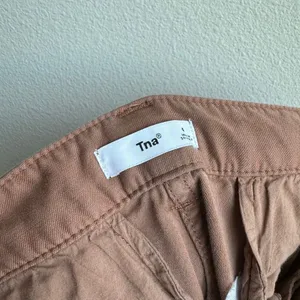 Aritzia TNA Supply Garden Cargo Utility Drawstring Pants Pink Size 4 Small thumbnail 7