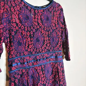 🔆 Miusol Amazon red and blue lacy cocktail dress thumbnail 2