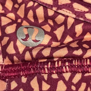 Lululemon‎ Athletica Nouveau Limits Tank Top Womens Size 4 Regal Plum Athletic thumbnail 3