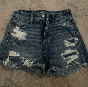 American Eagle Shorts Denim thumbnail 1