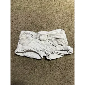 Levis White Denim Cuffed Shorts Womens Size 5 Low Rise Stretch Ramie Blend thumbnail 2
