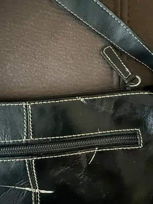 Kenneth Cole Reaction Black Faux Leather Shoulder Bag with Contrast Stitching thumbnail 9