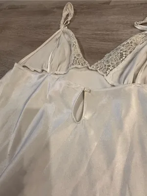 Victoria Secret White Lace Slip Dress Size Medium thumbnail 12
