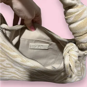Zara tan zebra mini shoulder bag thumbnail 4