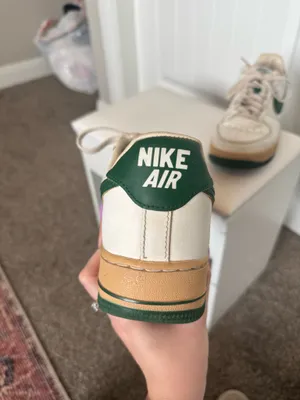 Nike Air Force 1 Women’s Sneakers Green White thumbnail 3