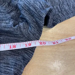 Lululemon Long Sleeve V‎ Neck Top Thumb Hole Heathered Gray AthleticSize 6 thumbnail 7