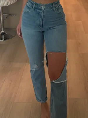 Abercrombie High-Rise Jeans 90s Straight thumbnail 1