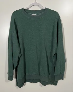 Cozy Crewneck Sweatshirt in Evergreen Green Size Medium American Eagle thumbnail 1
