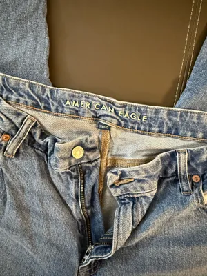 American Eagle Strigid Jeans thumbnail 2