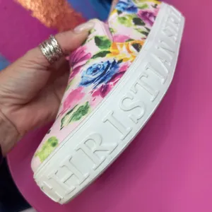 Christian Siriano Womens 7.5 Slip On‎ Sneakers Pink Floral Platform EUC thumbnail 3