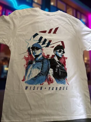 Wisin & Yandel La Última Misión Tour T Shirt Mens Large Concert Tee NWOT thumbnail 1