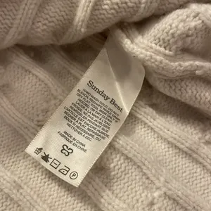 Aritzia Sunday Best- Peggy sweater thumbnail 4