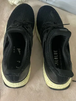 Adidas UltraBoost Mens Size 9.5 Running Shoes Core Black thumbnail 6