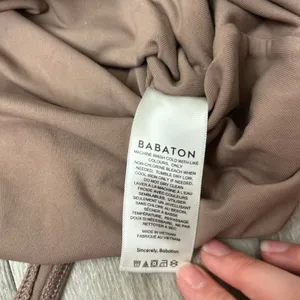 Babaton Light Brown Longsleeve Bodysuit Fitted Contour Aritzia Size Small thumbnail 7