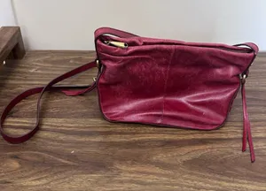 Hobo Red Genuine‎ Leather Slouchy Crossbody Bag Whipstitch Detail Tassel Zipper thumbnail 1