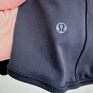 Lululemon Mesh Is More Jacket Black SIZE 6 Fitted Stretch Soft‎ Sporty Running thumbnail 11