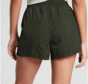 Athleta Expedition Shorts thumbnail 2