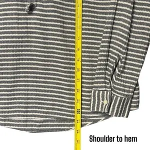 Madewell Stripe Lightweight Long Sleeve Button Up Coastal Comfort Travel S thumbnail 9