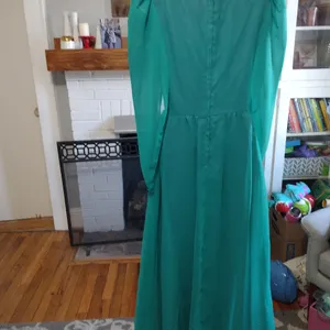 Stunning vintage Green Formal dress thumbnail 6