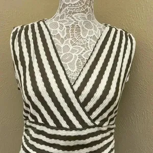 💛beautiful striped top from Ann Taylor thumbnail 4