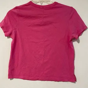 Lululemon Pink Athletic Tee Estimated Women’s Small Active Workout Top thumbnail 3
