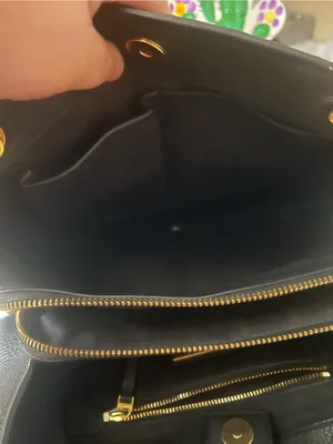 Tory Burch Black Pebbled Leather Chain Handle Tote Bag thumbnail 4