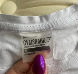 Gymshark crop thumbnail 2