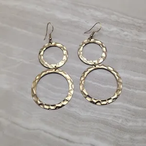 Vintage Hook Earrings Very Long Gold Tone Hammered Pattern - Fair Condition thumbnail 3