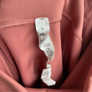 Lululemon Wunder Train High-Rise Crop with Pockets 23" in Brier Rose Pink Size 6 thumbnail 8