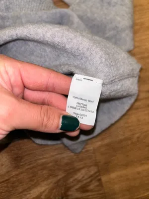 Madewell Merino Wool sweater thumbnail 4