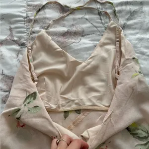Obey beige floral Y2K spaghetti straps slip dress, size M criss cross back boho thumbnail 11