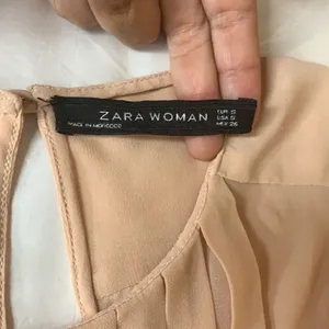 Zara Woman Sheer Pleated Sleeveless Blouse Size Small thumbnail 6