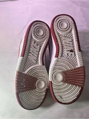 Nike Women’s White & Burgundy Low-Top Sneakers thumbnail 9