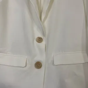 Lush Clothing Cream Blazer with Wooden Buttons size M thumbnail 2